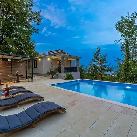 Villa Insa Benazici