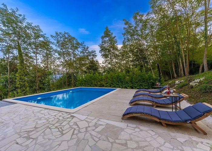 Insa 빌라 Benazici